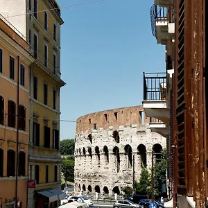  Appartamento Colosseo And - City Centre Italia