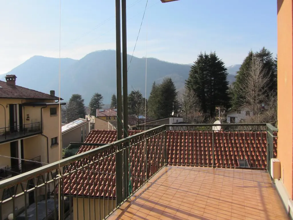 Apartment Appartamento Maglio Canzo Italy
